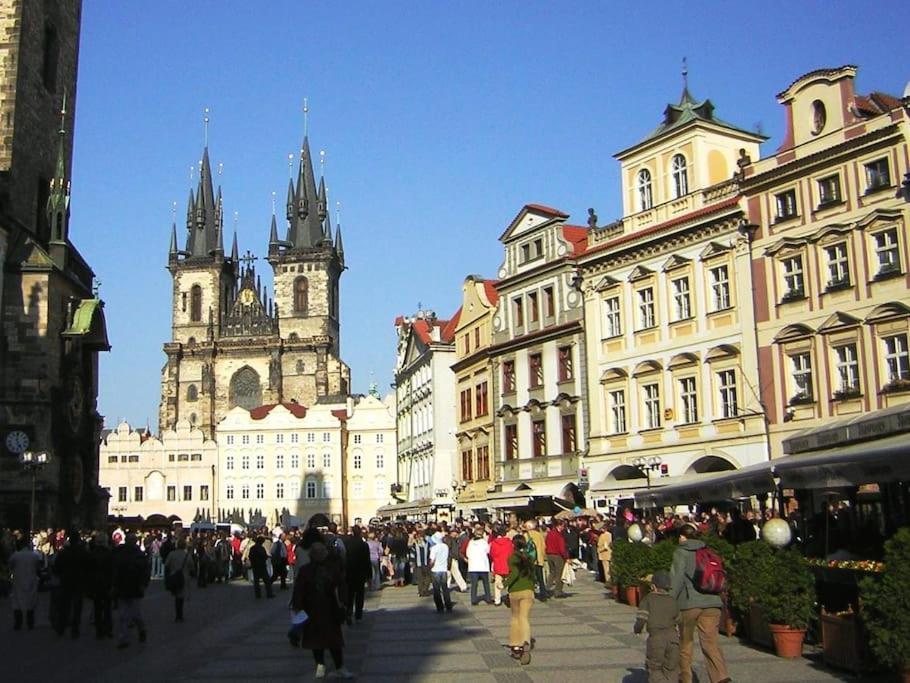 Апартаменти Fun + Easy In The Center Of Prague! Екстер'єр фото